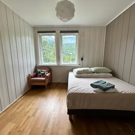 Gjestgiverier Trolltunga *